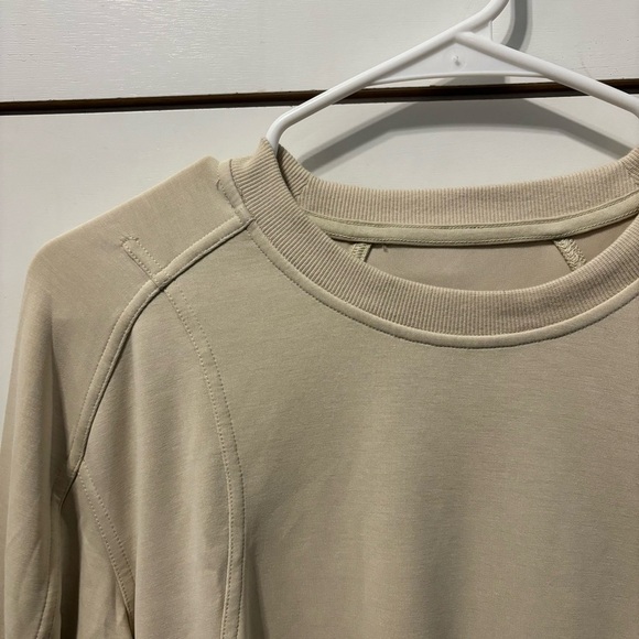Lululemon Softstreme Ribbed-Hem Pullover
Natural Ivory NWOT - Picture 5 of 8